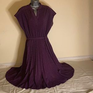 MCS limited New York purple with white polka dot dress size 16 1/2.